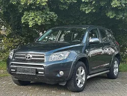 Grau Gebraucht 2008 Toyota RAV4 Sol SUV | 9.000 € (Fairer Preis)