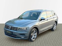 Grau Gebraucht 2017 VW Tiguan Allspace Highline SUV | 24.999 € (Teuer)