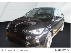 Midnight schwarz metallic Gebraucht 2024 Seat Arona FR-Line SUV | 22.490 € (Fairer Preis)