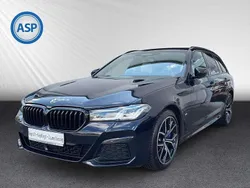 Schwarz (carbonschwarz metallic) Gebraucht 2023 BMW 540 M Sport Kombi | 55.900 € (Fairer Preis)