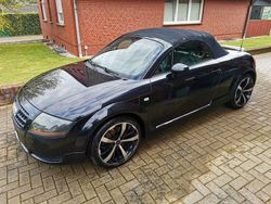 Schwarz Gebraucht 2004 Audi TT Roadster Sport Cabrio | 3.600 € (Guter Preis)