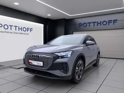 Grau Gebraucht 2022 Audi Q4 e-tron Advanced SUV | 31.750 € (Fairer Preis)