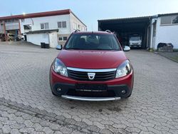 Rot Gebraucht 2010 Dacia Sandero Stepway SUV | 3.500 € (Etwas zu teuer)