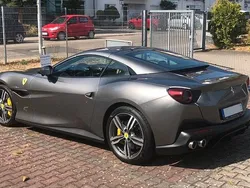 Grau Gebraucht 2020 Ferrari Portofino Cabrio | 204.900 € (Superpreis)