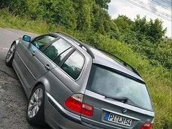 Grau Gebraucht 2004 BMW 320 Kombi | 1.999 € (Fairer Preis)