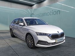 Weiß Gebraucht 2021 Skoda Octavia Style Kombi | 23.380 € (Fairer Preis)