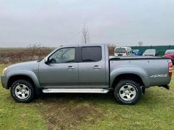 Schwarz Gebraucht 2010 Mazda BT-50 Abholung | 9.500 €