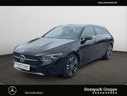 Lack kosmosschwarz Gebraucht 2024 Mercedes CLA180 Shooting Brake Progressive Kombi | 31.790 €