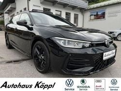 Grenadillschwarz metallic Neu 2025 VW Passat R-line Kombi | 54.990 € (Fairer Preis)