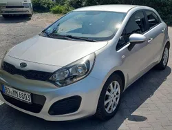 Silber Gebraucht 2011 Kia Rio Spirit Limousine | 5.300 € (Fairer Preis)