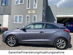 Star dust / met Gebraucht 2015 Hyundai i20 Trend Coupé | 7.490 € (Guter Preis)