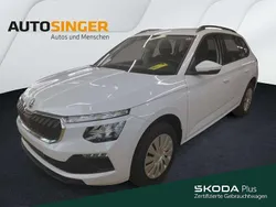 Moonweiss metallic Gebraucht 2024 Skoda Kamiq Essence SUV | 19.930 € (Guter Preis)