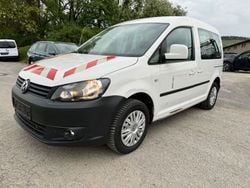 Weiß Gebraucht 2014 VW Caddy Trendline Van / Kleinbus | 5.699 € (Guter Preis)