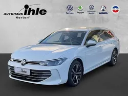 Weiss Gebraucht 2024 VW Passat Business Kombi | 39.880 €