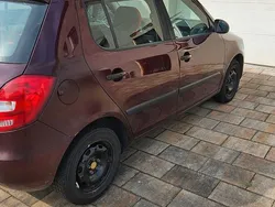 Violet Gebraucht 2011 Skoda Fabia Elegance Kleinwagen | 2.999 € (Guter Preis)