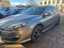 Grau Gebraucht 2014 Renault Laguna GrandTour Bose Edition Kombi | 4.400 € (Superpreis)