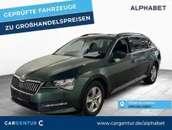 Grün Gebraucht 2021 Skoda Superb Ambition Kombi | 18.597 € (Fairer Preis)