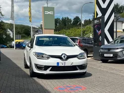 Weiß Gebraucht 2015 Renault Mégane GrandTour GT Kombi | 12.000 €