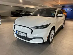 Weiß Gebraucht 2022 Ford Mustang Mach-E SUV | 38.490 € (Superpreis)
