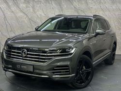 Grau Gebraucht 2019 VW Touareg Elegance SUV | 38.900 € (Etwas zu teuer)