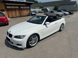 Weiß Gebraucht 2010 BMW 320 Cabriolet M Sport Cabrio | 15.400 € (Fairer Preis)