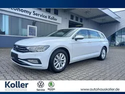 Weiß Gebraucht 2023 VW Passat Business Kombi | 27.970 € (Superpreis)