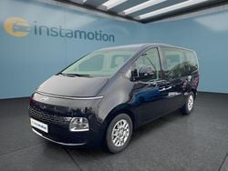 Schwarz Gebraucht 2024 Hyundai Staria Trend Van | 42.449 € (Guter Preis)