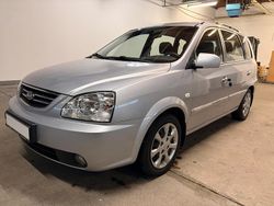 Silber Gebraucht 2006 Kia Carens Van / Kleinbus | 2.990 €