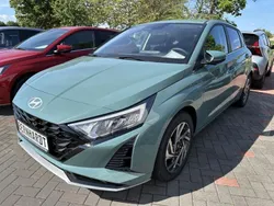 Grün Neu 2024 Hyundai i20 GO! Limousine | 19.990 € (Guter Preis)