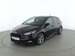 Schwarz Gebraucht 2018 Ford Focus ST Limousine | 19.770 € (Fairer Preis)