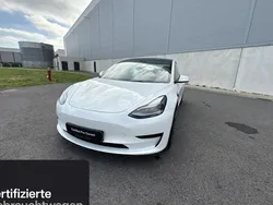 Weiß Gebraucht 2021 Tesla Model 3 RWD Limousine | 26.600 € (Fairer Preis)