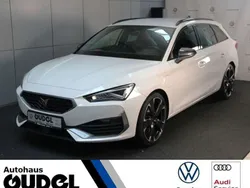 "candy" weiss Gebraucht 2022 Cupra Leon Kombi | 23.620 € (Guter Preis)