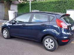 Blau Gebraucht 2017 Ford Fiesta Trend Kleinwagen | 7.777 € (Guter Preis)