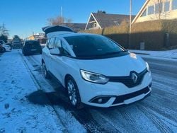 Weiß Gebraucht 2017 Renault Grand Scénic IV Intens Van / Kleinbus | 6.750 € (Superpreis)