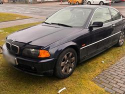 Blau Gebraucht 1999 BMW 320 Coupé | 2.900 € (Superpreis)