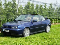 Blau Gebraucht 1998 VW Golf Cabriolet Cabrio | 3.600 € (Fairer Preis)