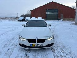 Weiß Gebraucht 2015 BMW 320 Sport Line Abholung | 5.500 €