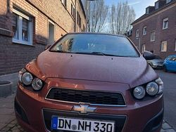 Braun Gebraucht 2011 Chevrolet Aveo LT Limousine | 1.590 € (Fairer Preis)