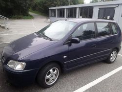 Blau Gebraucht 2000 Mitsubishi Space Star Comfort Edition Van / Kleinbus | 999 € (Fairer Preis)