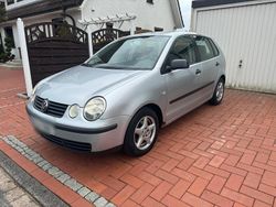 Silber Gebraucht 2004 VW Polo Kleinwagen | 800 € (Guter Preis)