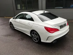 Weiß Gebraucht 2014 Mercedes 250 AMG line Limousine | 16.999 €
