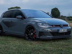Grau Gebraucht 2019 VW Golf GTI Limousine | 30.800 € (Teuer)