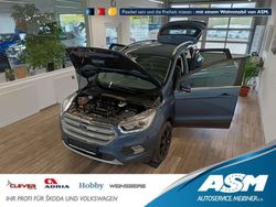 Blau Gebraucht 2019 Ford Kuga Cool & Connect SUV | 15.978 € (Fairer Preis)