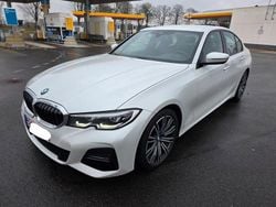 Weiß Gebraucht 2020 BMW 320 M Sport Limousine | 19.999 € (Etwas zu teuer)