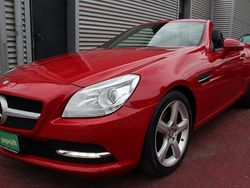 Rot Gebraucht 2012 Mercedes SLK200 Cabrio | 16.979 € (Fairer Preis)
