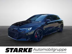 Schwarz Neu 2025 Audi RS3 Sportback Sport Kleinwagen | 64.990 € (Superpreis)