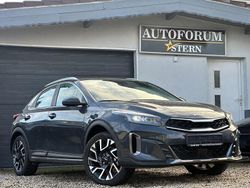 Grau Gebraucht 2022 Kia XCeed Vision SUV | 21.900 € (Fairer Preis)