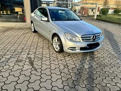Silber Gebraucht 2010 Mercedes C350 Limousine | 14.350 €
