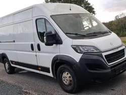 Weiß Gebraucht 2018 Peugeot Boxer Van | 10.250 € (Guter Preis)