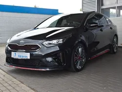 Schwarz Gebraucht 2019 Kia ProCeed GT Kleinwagen | 20.690 € (Guter Preis)